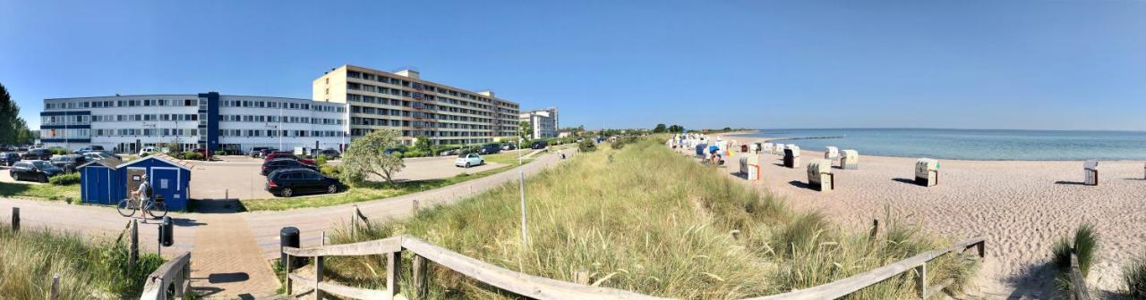 Direkt Am Strand Mit Meerblick Inclusive Strandkorb In Der Saison Heiligenhafen Eksteriør billede